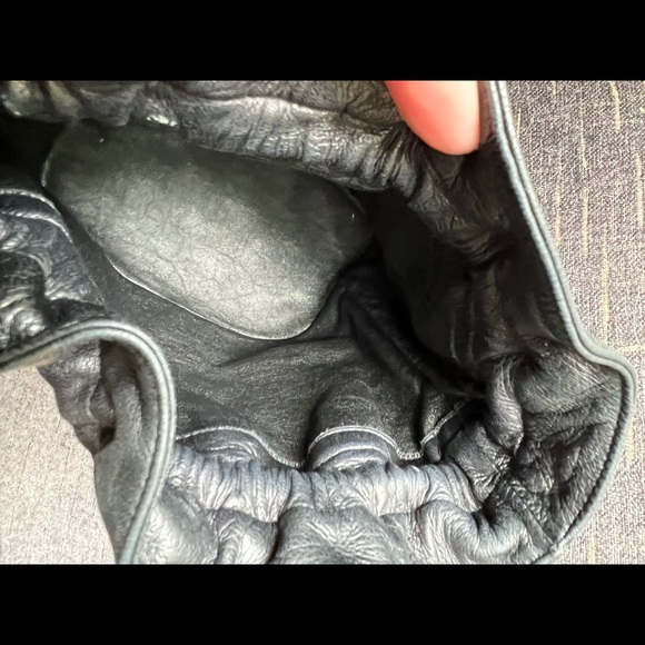 Vintage Chanel drawstring bag - Picture 10 of 16